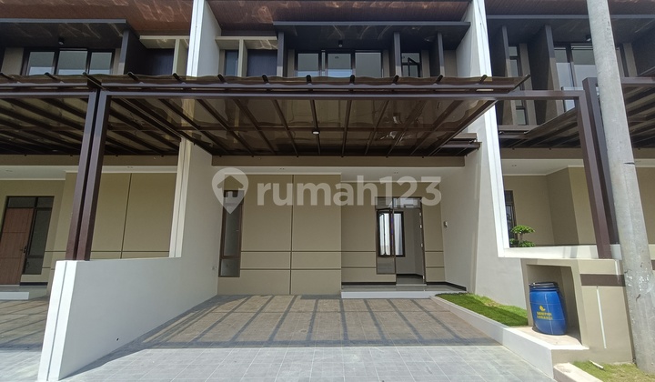 Rumah Baru SHM di Blossomville Taman Kopo Indah 5