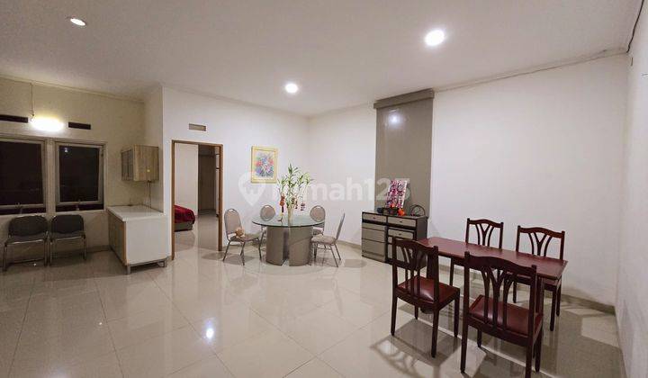 Rumah Bagus Semi Furnished SHM di Batununggal 1