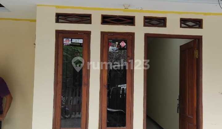 Rumah Boleh untuk Kantor di Pasirluyu