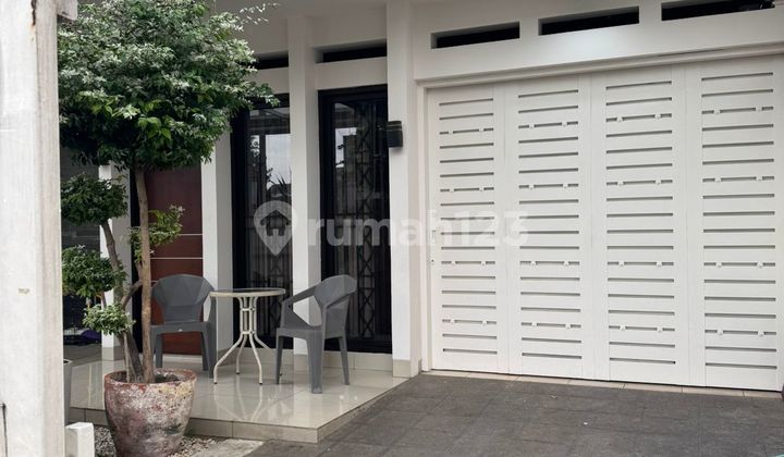 Rumah Bagus Terawat Siap Huni di Batununggal