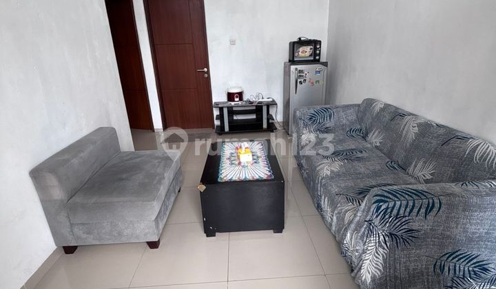 Rumah Minimalis Semi Furnished Dalam Komplek Sariwangi 2