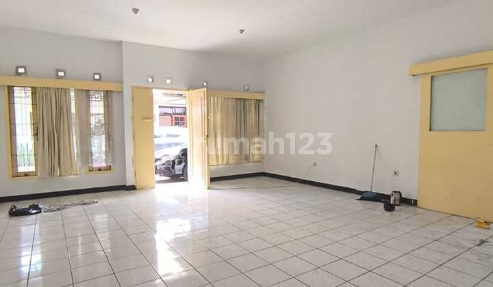 Newly Renovated Ready-to-Occupy House in Sayap Pajajaran 2