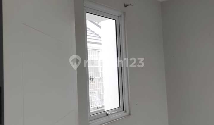 Rumah Siap Huni di Cluster Dayana Summarecon 2