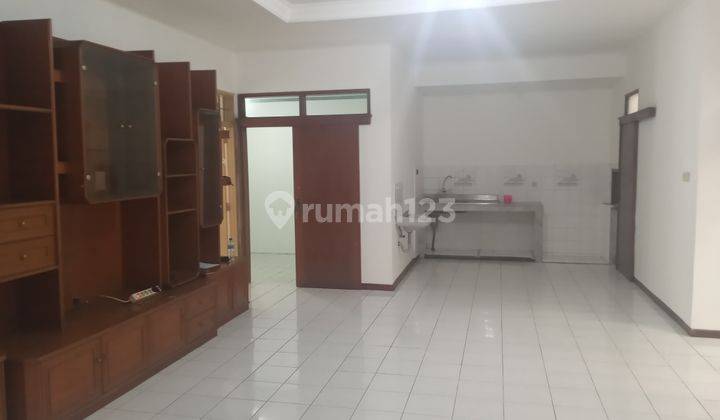 Rumah Bagus SHM Siap Huni di Batununggal 1