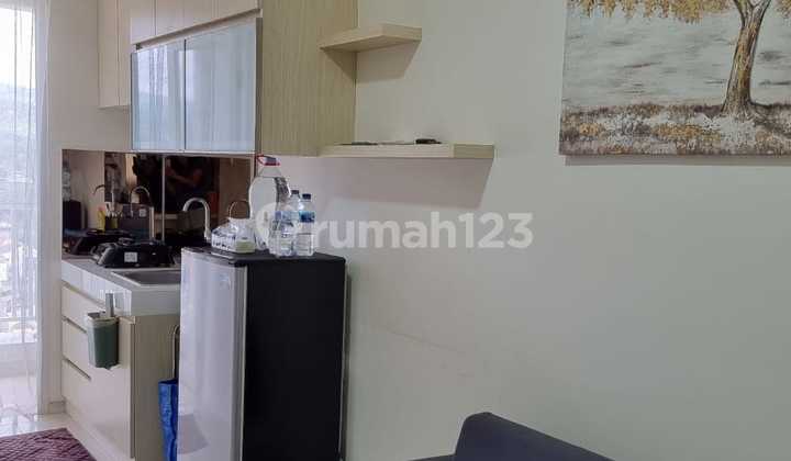Disewakan Apartemen Parahyangan Residence Full Furnished Siap Huni 2