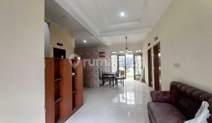 Disewakan Rumah Siap Huni di Buah Batu Regency