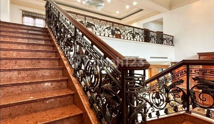 Semi-Furnished Luxury House in Pondok Indah, South Jakarta 2