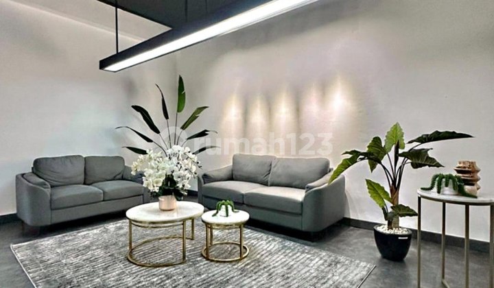 Sewa Perkantoran Bagus, Komersial Area Prime, Pinggir jalan di Pakubuwono, Jakarta Selatan Sewa Perkantoran Bagus, Komersial Area Prime, Pinggir jalan di Pakubuwono, Jakarta Selatan