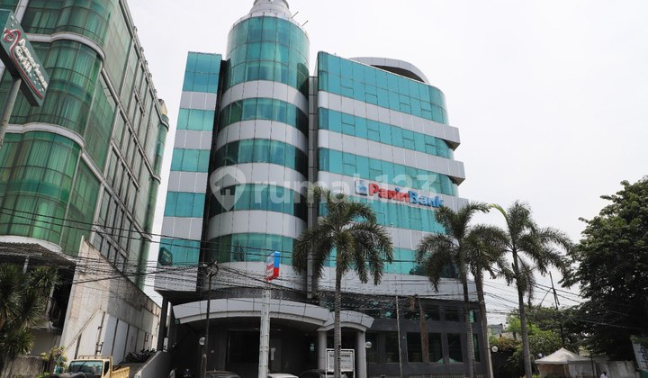 Di Jual Cepat Gedung Perkantoran 7 Lantai di Tomang Raya Jakarta Barat