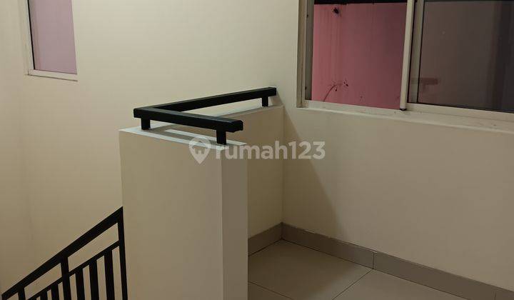 Rumah Furnished Puri Mansion, Jakarta Barat 2