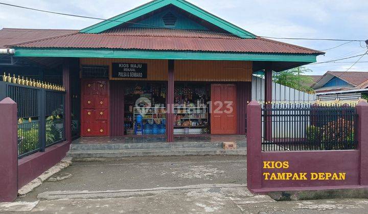 DIJUAL  MURAH, RUMAH BESAR PLUS TOKO DI AREA NABIRE KOTA 1