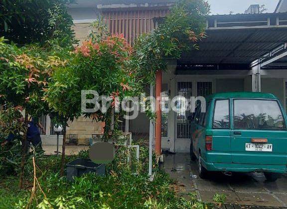 DISEWAKAN, RUMAH BERSIH TERAWAT KAWASAN CIPUTRA 1