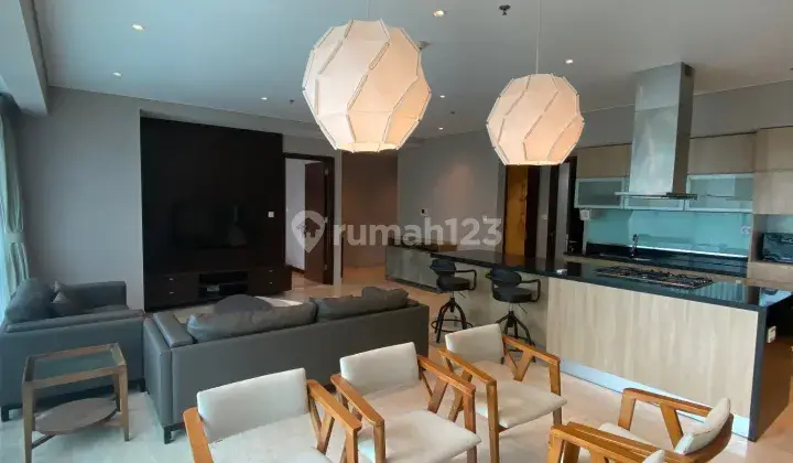 ruang makan disewakan apartemen sky garden 3