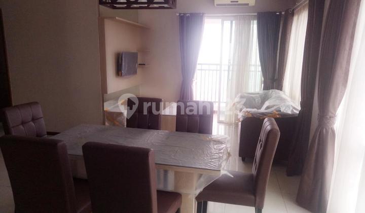 For Rent: Thamrin Residence Apartment, 3 Bedrooms, Private Elevator For Rent: Thamrin Residence Apartment, 3 Bedrooms, Private Elevator