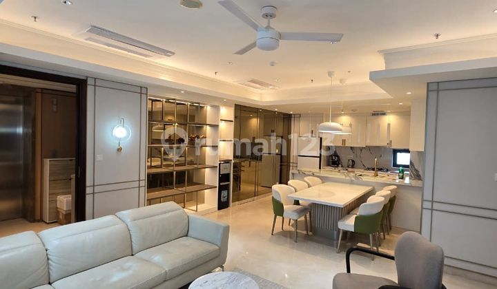 For Rent Casa Grande Residence Apartment 3 BR Nice Furnished