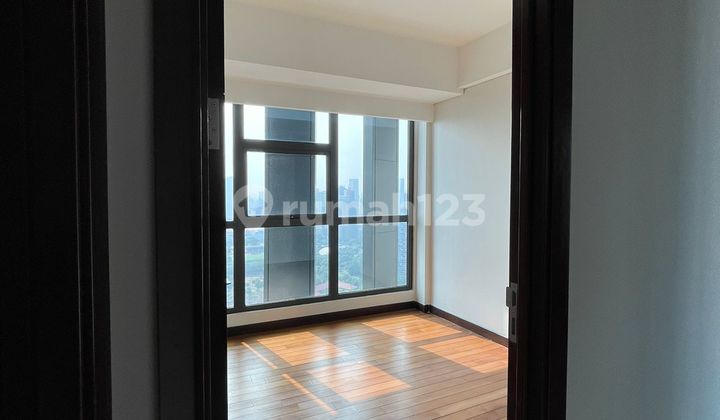 For Sale 3 BR Apartment with Private Lift Casa Grande Semi-Furnished 2