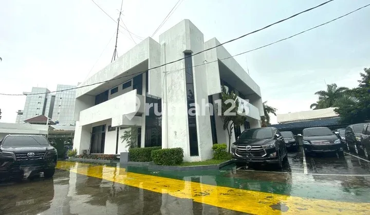 Disewakan Gedung Kantor Raya Ampera Jakarta Selatan