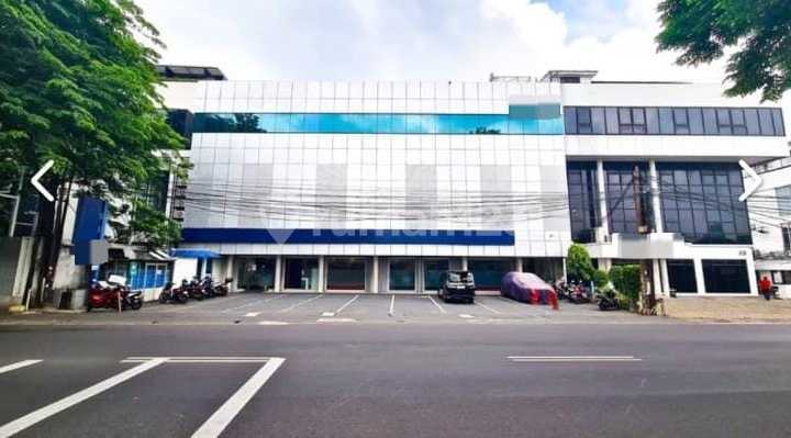 Disewakan Gedung Kantor 4 Lantai Raya Radio Dalam