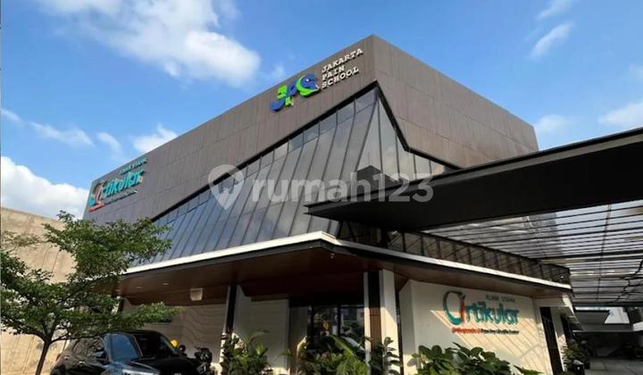 Disewakan atau Dijual Gedung Tempat Usaha Raya Radio Dalam Kebayoran Baru