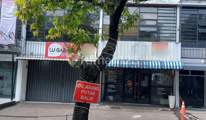 Disewakan Ruko Dekat Pinggir Jalan Sangat Strategis  1