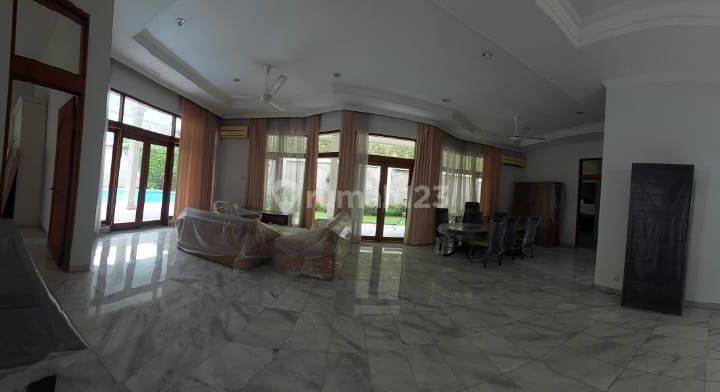 Spacious House for Rent with Private Swimming Pool in TB Simatupang 2