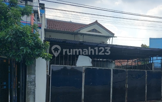 Disewakan Rumah 2 Lantai Di Kramat Jati Jaktim 1