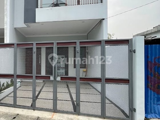 Dijual Rumah 3 Lantai 2 Unit Di Pasar Minggu Jaksel  1