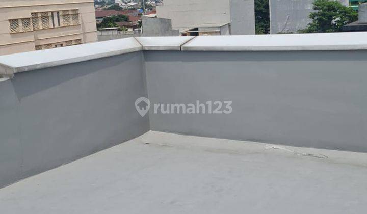 Disewakan Gedung Ruko Pancoran Baru Renovasi Bagus Strategis 2