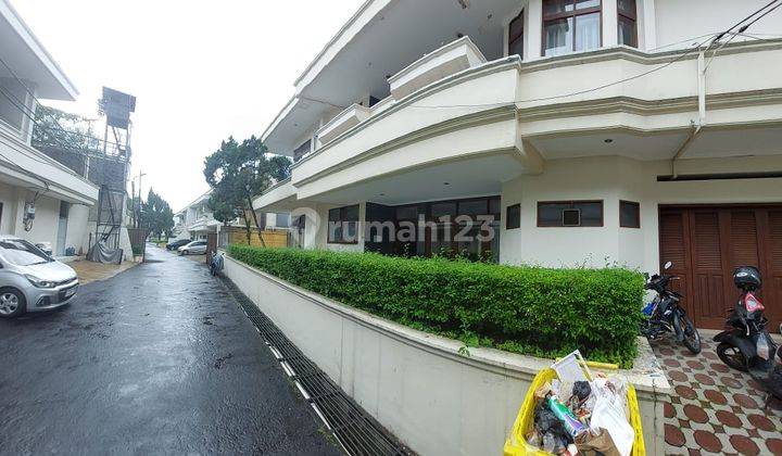 Spacious & Elegant House for Rent in TB Simatupang 1
