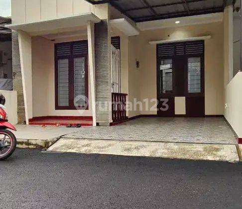 Disewakan Rumah Di Jagakarsa Townhouse Minimalis Murah – Lokasi Strategis & Nyaman 2