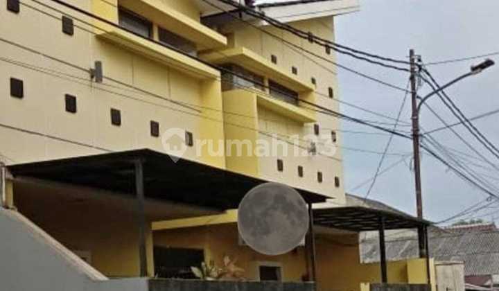 Dijual Kos Exclusive 2 Lantai 13 Kamar Roi 9% Ciputat Tangsel