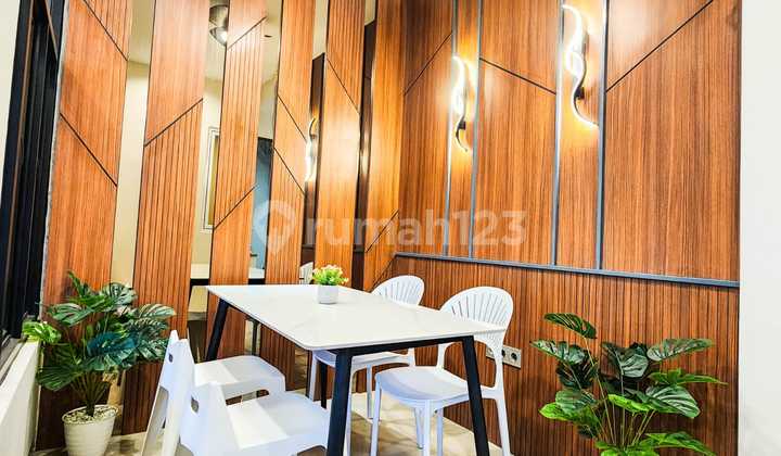 For Sale Exclusive 3-Storey 18-Room Boarding House Tanjung Duren West Jakarta 2
