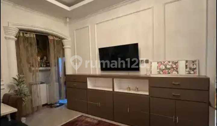 Dijual Kos Exclusive 3 Lt 14 Kamar Kos Roi 10 %Matraman Jakarta Timur