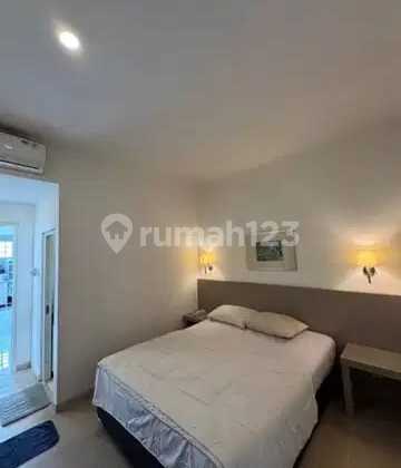 For Sale Pharmacy and 18-Room Boarding House 3 Floors BSD Tangsel 2