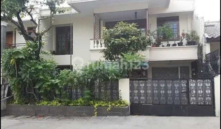 Dijual Rumah Murah 2 Lt Benhil Jakarta Pusat Dijual Rumah Murah 2 Lt Benhil Jakarta Pusat