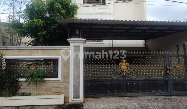 Dijual Rumah Murah Mewah 3.5 Lantai Private Pool Kebayoran Lama Jaksel 2