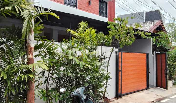 Dijual Kos Exclusive 2.5 Lt 23 Kamar Roi 9% Menteng Jakarta Pusat