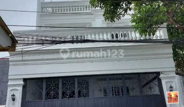 Dijual Rumah Mewah Private Pool 3lt Kelepa Dua Kebon Jeruk 1