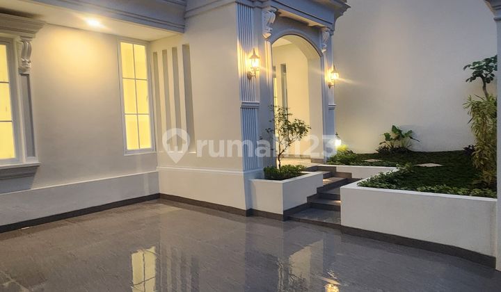 Dijual Rumah Brand New American Clasic Komplek Joglo Jakarta Barat Bagus Dijual Rumah Brand New American Clasic Komplek Joglo Jakarta Barat Bagus