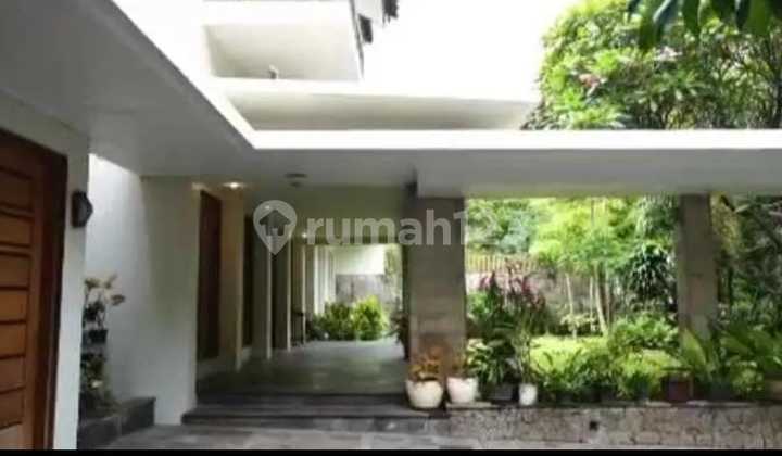 For Sale 2-Story Luxury House in Darmawangsa, Kebayoran Baru, South Jakarta, South-Facing For Sale 2-Story Luxury House in Darmawangsa, Kebayoran Baru, South Jakarta, South-Facing
