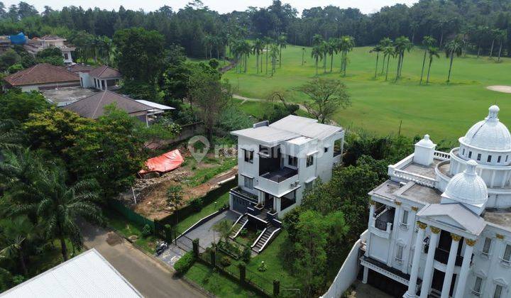 ✨rumah Cantik View Golf✨ 1