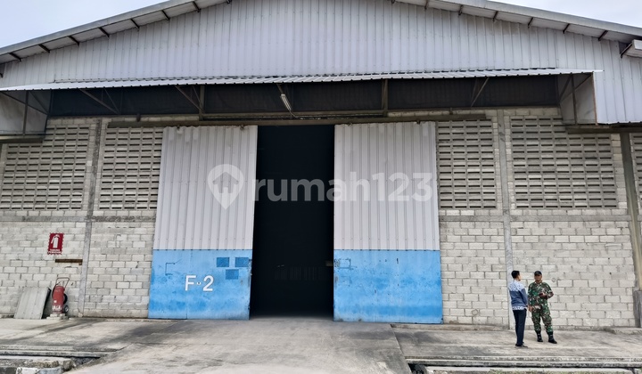 For Rent Warehouse Location West Karawang Area 4,000m²