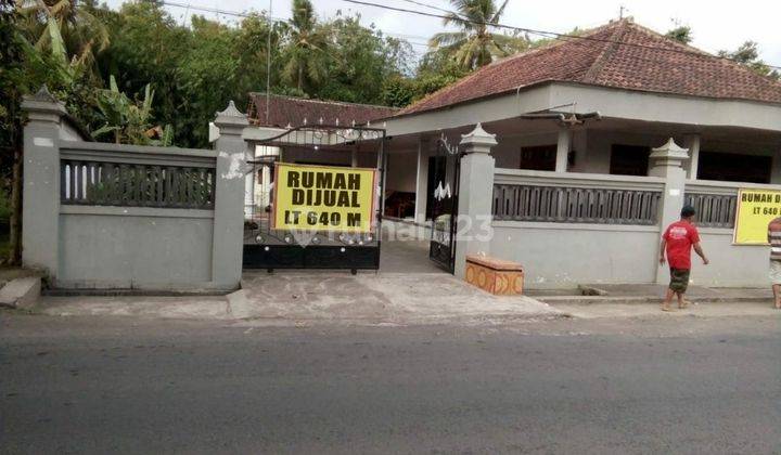 Rumah Dijual Di Banyuwangi  2