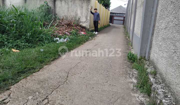 Clear and Secure Investment in Cinangka Depok Plots Only 3 Units Already with SHM Clear and Secure Investment in Cinangka Depok Plots Only 3 Units Already with SHM