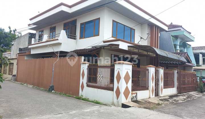 Cheap Sale Taman Duta Cisalak House