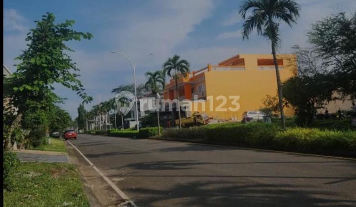 For Sale: Boulevard Plot in Kota Wisata For Sale: Boulevard Plot in Kota Wisata