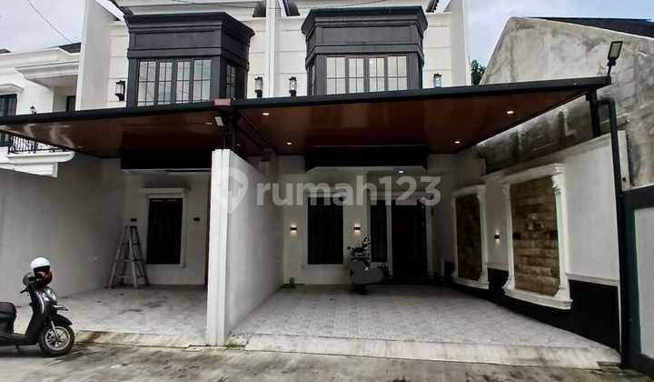 Rumah Dua Lantai Modern Klasik Dalam Cluster di Calimulya Depok Siap Huni 2