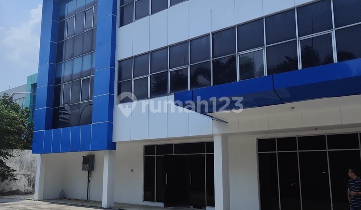 Business Opportunity! Ready-to-Use Warehouse in the Heart of Jababeka Industrial Estate, Cikarang Business Opportunity! Ready-to-Use Warehouse in the Heart of Jababeka Industrial Estate, Cikarang