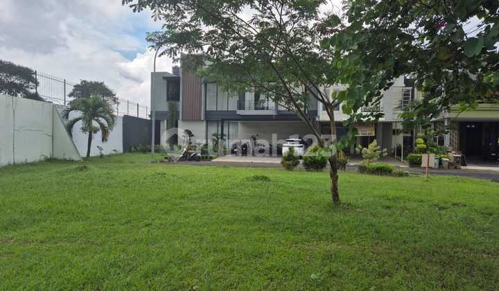 Cheap Sale Exclusive Corner Lot West Esplanade Grand Wisata, Bekasi - Premium Location Cheap Sale Exclusive Corner Lot West Esplanade Grand Wisata, Bekasi - Premium Location