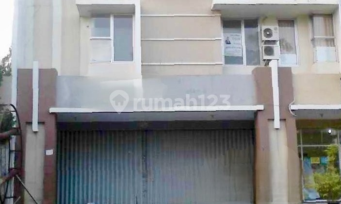 Ready-to-Use Shop House in a Strategic Location Near Residential Area in Harapan Indah City, Bekasi.